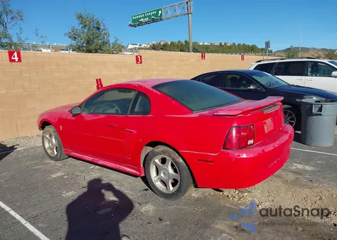 2003 Ford Mustang z USA, uszkodzony, nr VIN 1FAFP40403F372333